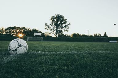 Rénover le terrain de foot