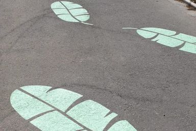 Égayer les rues et parvis en couleurs