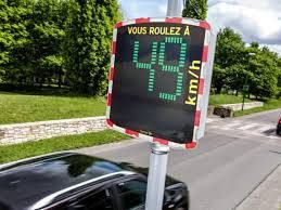 Lutter contre les excès de vitesse avec des radars pédagogiques